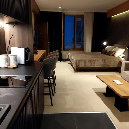 Family Woodside Aparthotel Kopaonik